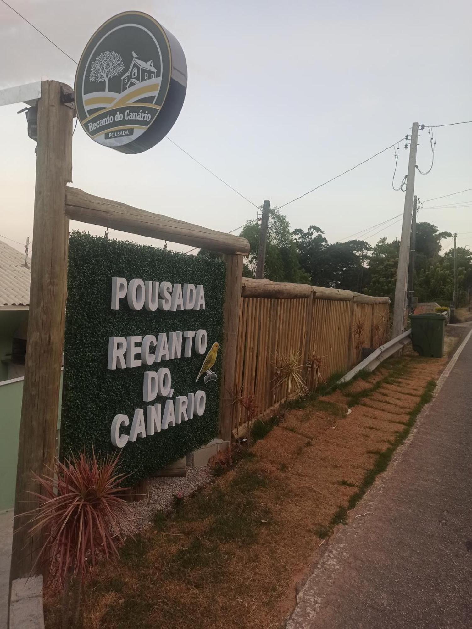 Pousada Recanto Do Canario 3 Governador Celso Ramos Exterior foto